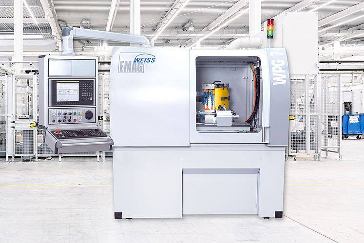 OD Cylindrical Grinding Machine WPG 7 OD cylindrical grinding machine with a space-efficient design.