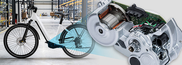 Production line for electric motors in the automotive industry. EMAG Group offers solutions for internal combustion engines and electric drives. 