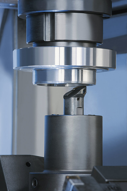 Mehrspindler VL 3 DUO für die hochproduktive Fertigung von Futterteilen