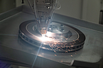 Laser Metal Deposition auf der ELC 450 LMD von EMAG