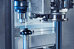 Inspection of the machining results for the cam geometry using the VL 100 GT’s integrated measuring probe Inspection of the machining results for the cam geometry using the VL 100 GT’s integrated measuring probe