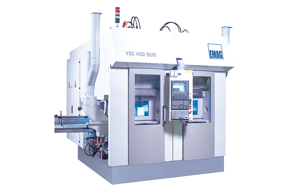 P 2215 Vsc 400 Duo Turning Chucked Components Overview Left Side