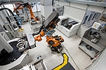 在埃马克提供的生产系统上可以全自动焊接重量达 130 公斤、直径达 600 毫米的卡车差速器。