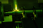 Des installations de soudage laser de production modernes, de la série ELC d'EMAG notamment, répondent exactement à ces exigences. 